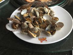 -马路边上·小海鲜烧烤(八一路店)