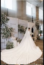 -艾米丽婚纱礼服