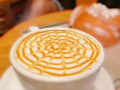 -焙丽拾光(麦凯乐直营店)