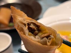 韭黄软兜空气春卷-扬州香格里拉·香宫中餐厅