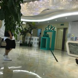 -瑞丽口腔·美学矫正中心