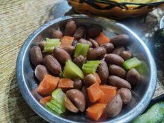 芹菜花生-范贤光鸡公煲(平乐园总店)