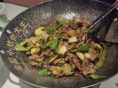 -费大厨辣椒炒肉(黄兴中心广场店)