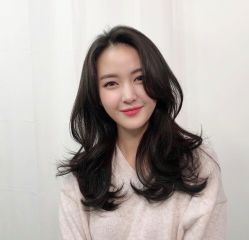 -V HAIR SALON造型