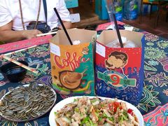 老挝舂鸡脚-半坡九号老挝冰咖啡