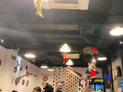 大堂-長壹旋转烤吧 农家鸡火锅