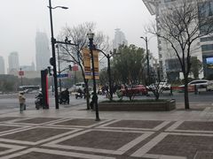 -上海来福士广场