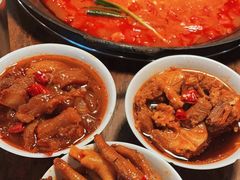 -萍姐火锅·公路夜市(武汉首店)