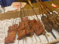 -聚串门儿·东北烧烤(信义坊店)
