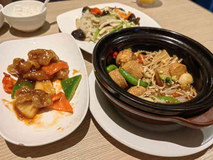 靠得住(环球港店)-"看到门口写了米其林特意进来的,可是看点评.