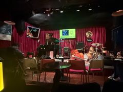 -东岸Cafe 爵士俱乐部