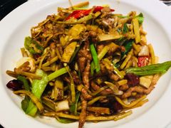 -美味故事特色餐厅(汉阳郭茨口店)