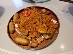 黄金万两避风塘拼盘-汤城小厨•粤菜•靓汤(苏州街店)