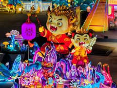 -淄博花灯齐彩城