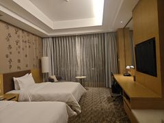 -南阳建业森林半岛假日酒店