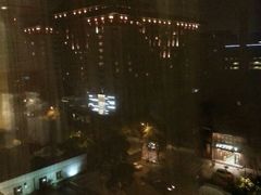 望出去就能看到对面的半岛～-和平宾馆