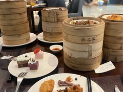 -万荟轩海鲜·粤式点心自助餐厅(蓝海风万怡酒店)