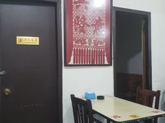 -满口香饭店