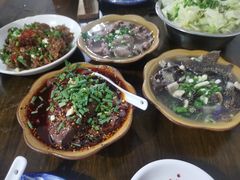 -小杨翘脚牛肉