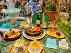 -秘密旅行Bonjour(黑金冠 江南西店)