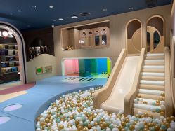 -奈尔宝家庭中心·亲子餐厅(北京东坝万达店)