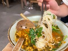 招牌小锅米线-缘生态云南菜·野生菌庭院餐厅(华侨城店)