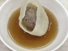 -珊珊小笼馆(仙霞路店)