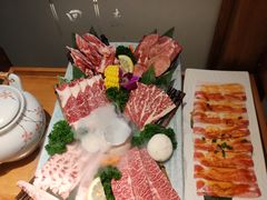 -明洞阿姨·韩式酱蟹烤肉·创意料理(三元桥店)