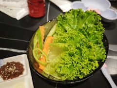 -山川小町·极番烧肉(新地假日广场店)