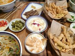 -云阿蛮云南生烫牛肉米线(奉贤路店)