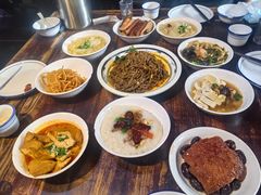 -蓝田九大碗民俗食府(蓝田店)