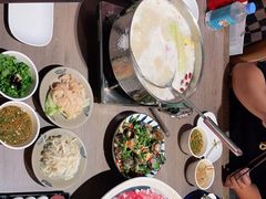 -日进一片海.生腌海鲜火锅.宵夜烧烤(三里屯总店)