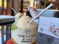 -亚龙湾喜来登·美景台大堂吧