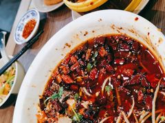 -肖四女乐山跷脚牛肉(世博源店)