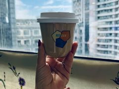 -岳辰齿科(浦东长泰店)