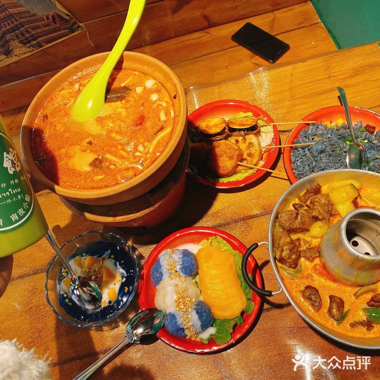 在东莞吃到的地道泰国美食｜泰小馆