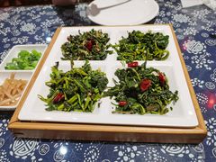 -王村姑老土炕莜面村(桥东店)