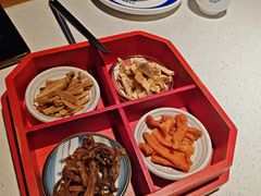 -老萍巷莲花血鸭·萍乡地标江西菜(步行街店)