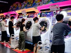 -上海JOYPOLIS环游嘉年华主题乐园