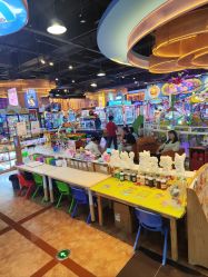 -卡通尼乐园(荟聚中心店)