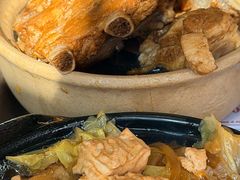 -万和春排骨砂锅米饭(新业广场店)