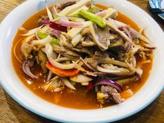 -乡村馕坑肉·烧烤·新疆菜·本地人更爱吃(阿勒泰首店)