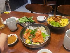 -8PINTS八品脱·日料·烧鸟·精酿小酒馆(莘庄店)