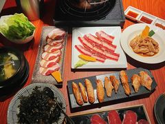 -山之屋炭火烧肉·生啤畅饮(大朗万科中央公园店)