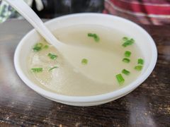 例汤-耙豌豆重庆小面