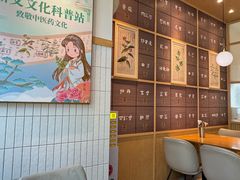 -必胜客(WOW昙华林店)
