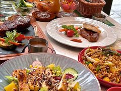 -西语·炭烧牛排(卓越中寰店)