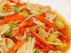 生爆仔姜肥肠-雀蓝川菜(奥体广场店)