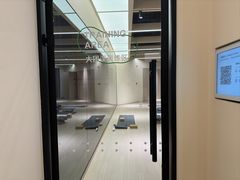 -乐刻瑜伽·普拉提·小瑜荚YogaPod(滨江银泰店)
