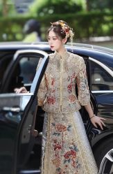 -艺憬婚纱礼服·造型(二七万达店)